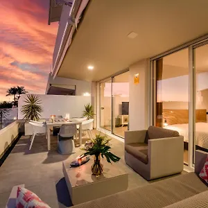 https://modern-new-apartment-las-terrazas-de-costa-adeje-heated.tenerifehoteles.net